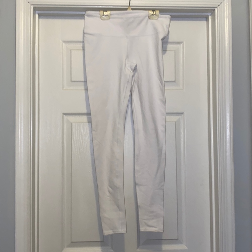 Alo Yoga White leggings